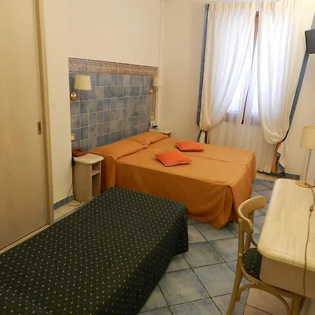Punta Mesco Μοντερόσο αλ Μάρε