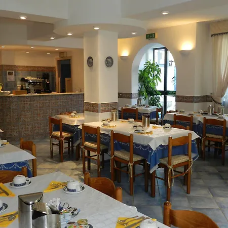 Punta Mesco Hotel